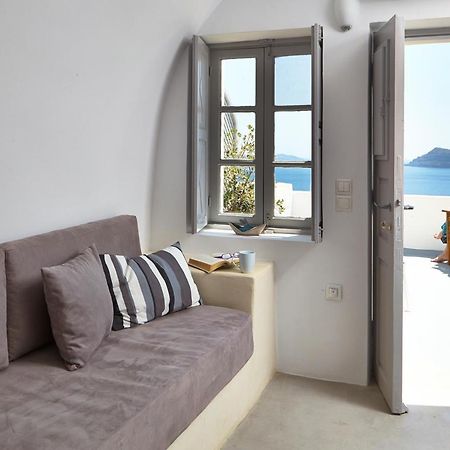 Liakada Oia Suites Zewnętrze zdjęcie