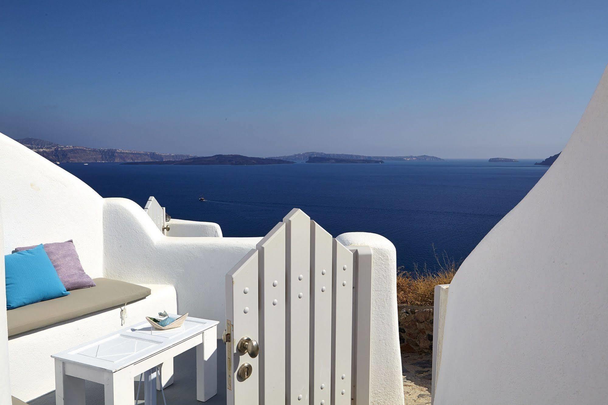 Liakada Oia Suites Zewnętrze zdjęcie