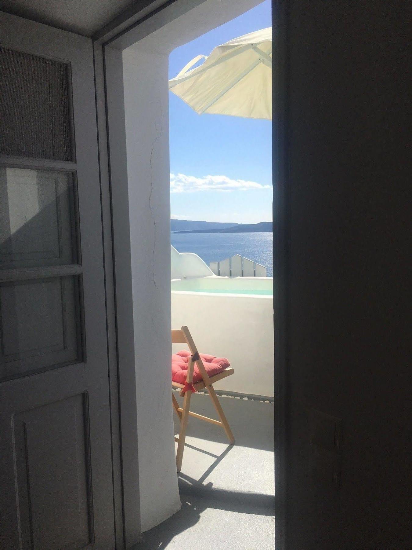 Liakada Oia Suites Zewnętrze zdjęcie