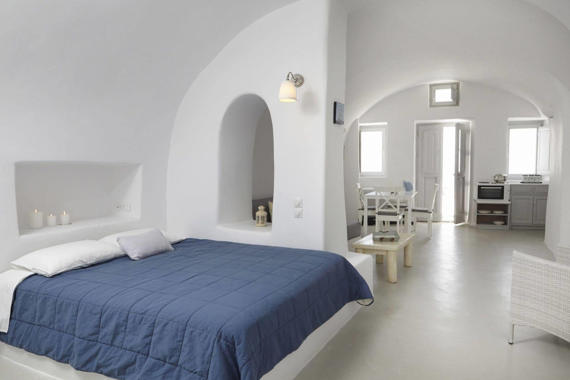Liakada Oia Suites Zewnętrze zdjęcie