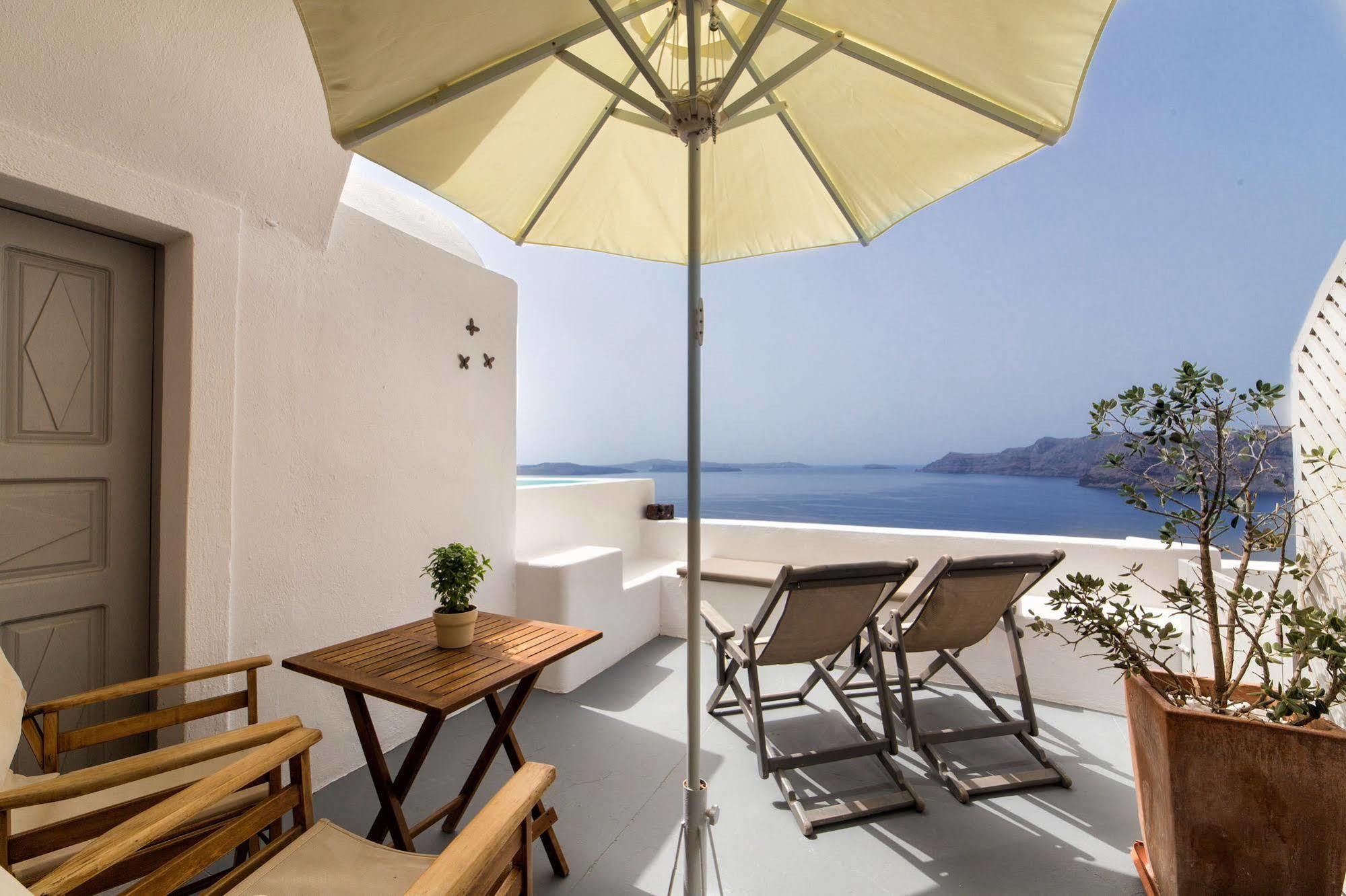 Liakada Oia Suites Zewnętrze zdjęcie